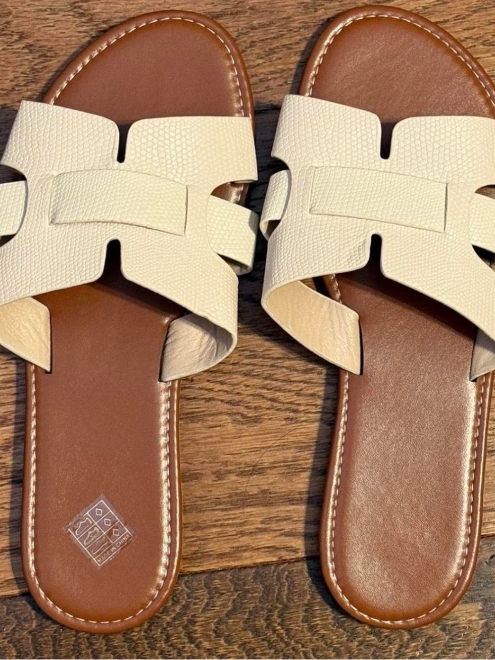 SHEIN Cream Slide Sandals with Brown Footbed